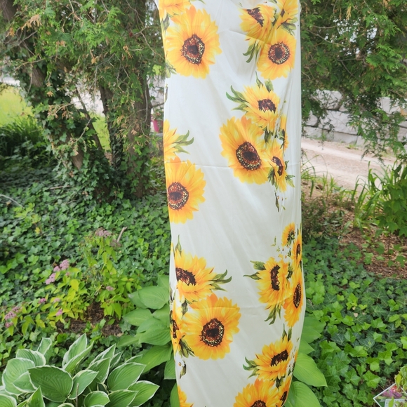 Floral Sunflower Dress Spaghetti Strap Satin Dress - 90s Inspired - Picture 4 of 4